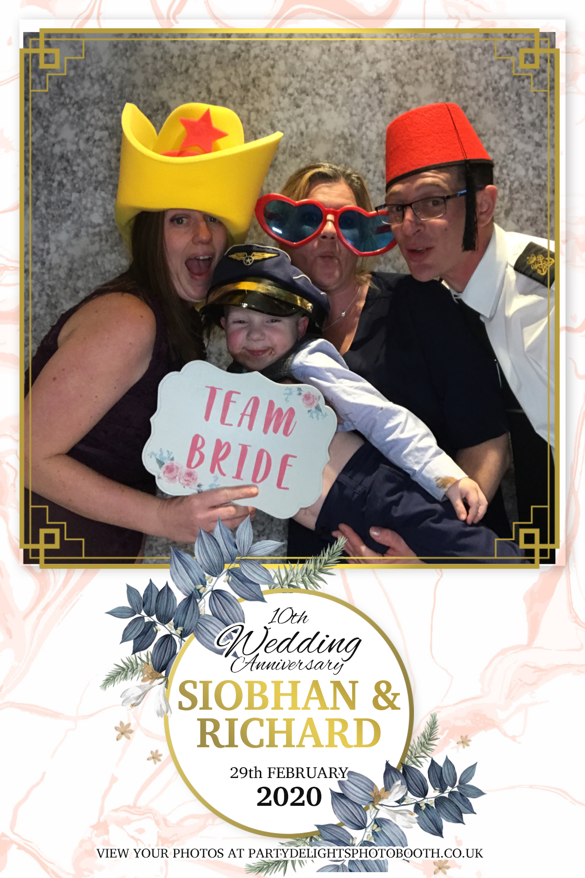 Siobhan and Richards Vow renewal  | View more photos from the event at gallery.partydelightsphotobooth.co.uk/u/PartyDelightsPhotoBooth/Siobhan-and-Richards-Vow-renewal